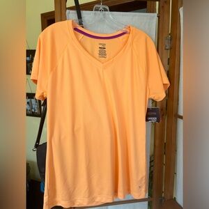 🦋DANSKIN NOW loose fit athletic tee